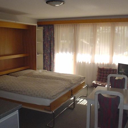 St Martin Apartments Tasch Ngoại thất bức ảnh