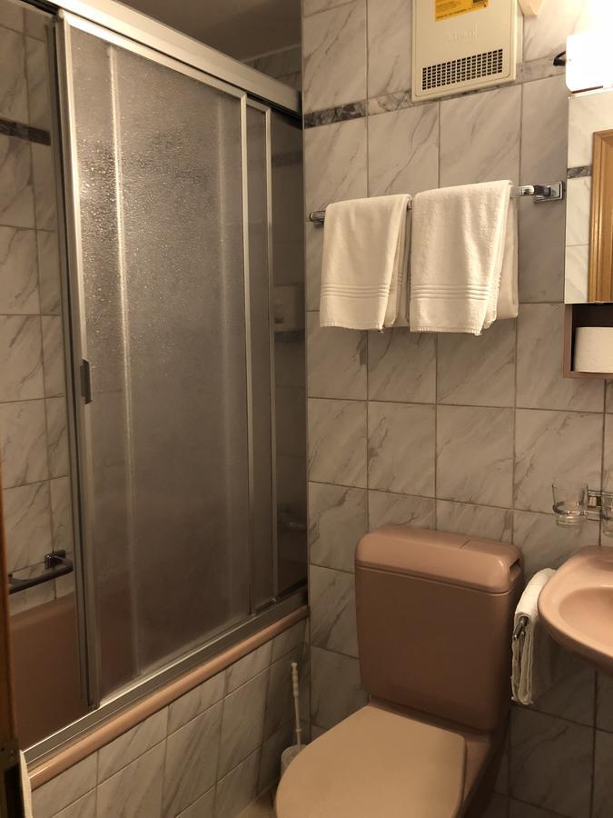 St Martin Apartments Tasch Ngoại thất bức ảnh